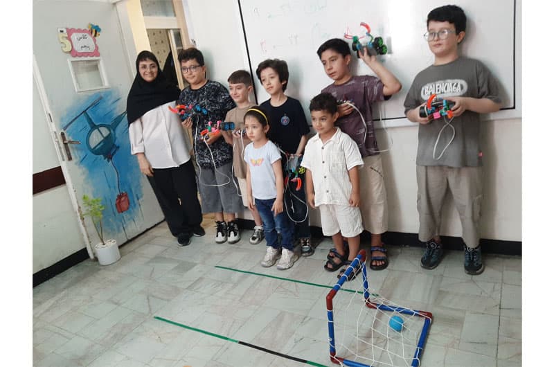 برگزاری کلاس ها و مسابقات رباتیک