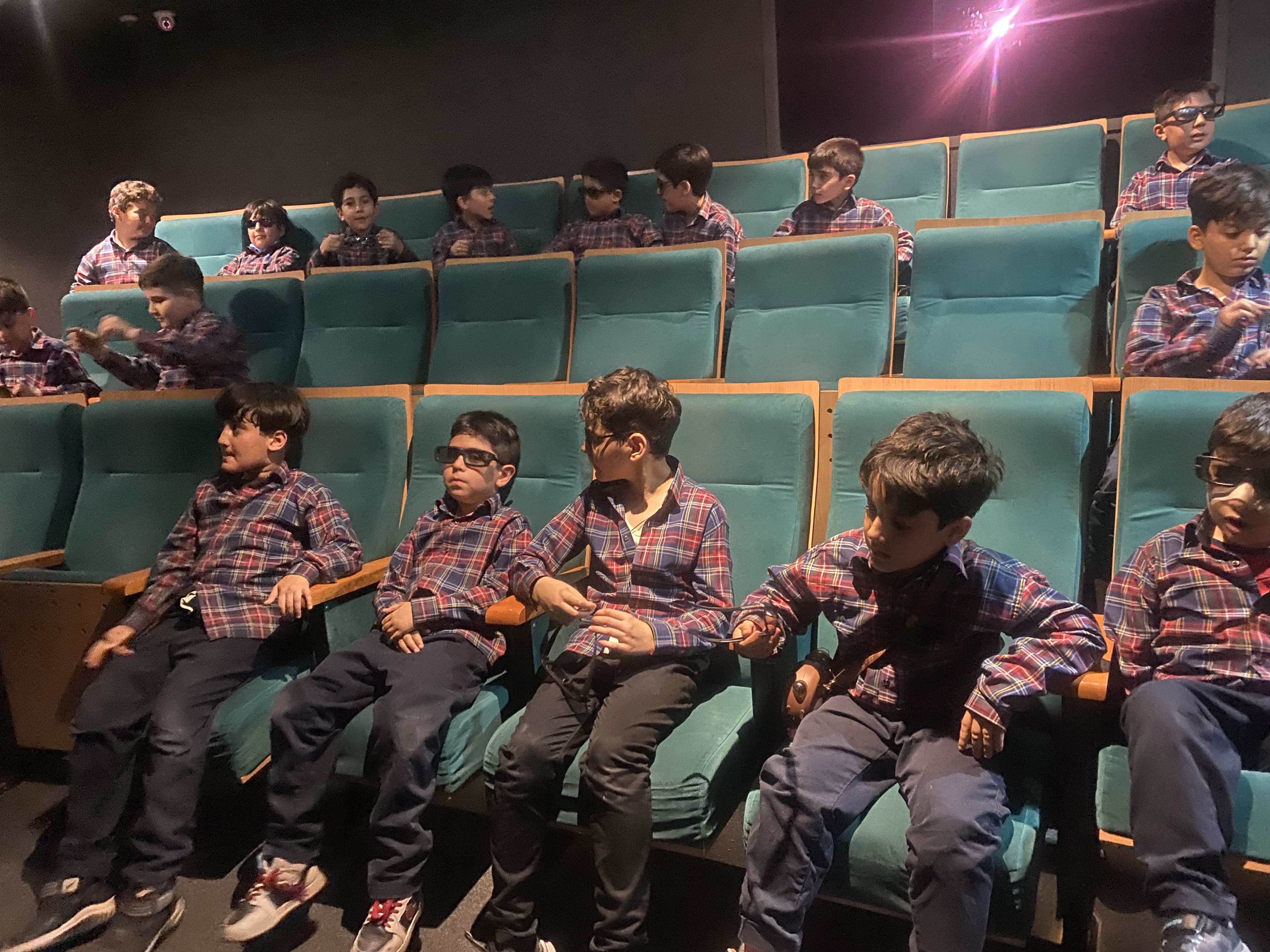 آخرین اردو سال تحصیلی ۱۴۰۴-۱۴۰۳ باغ کتاب (باغ علم کودک و نوجوان)